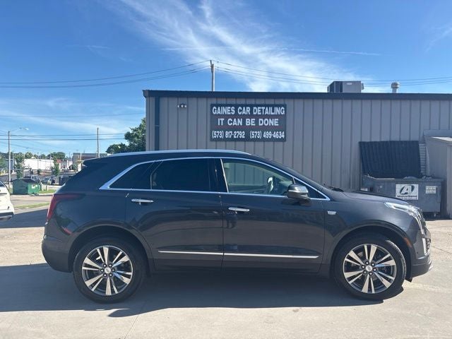 2021 Cadillac XT5 Premium Luxury