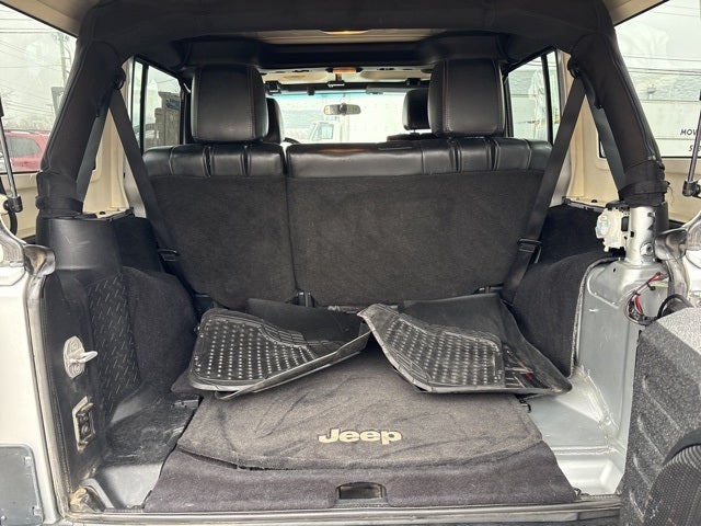 2011 Jeep Wrangler Unlimited Sahara