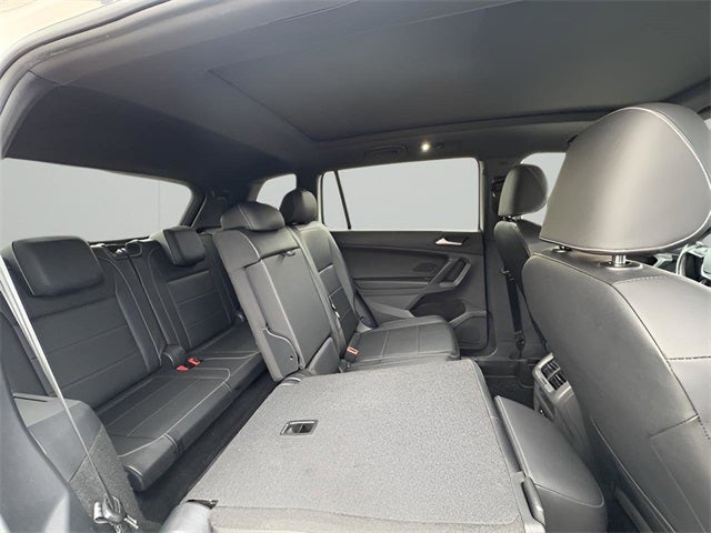 2021 Volkswagen Tiguan 2.0T SE R-Line Black