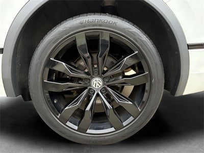 2021 Volkswagen Tiguan 2.0T SE R-Line Black