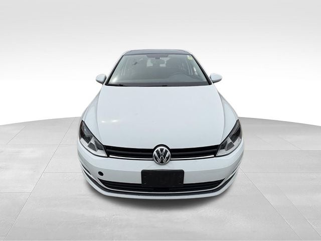 2017 Volkswagen Golf Base