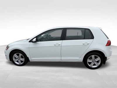 2017 Volkswagen Golf Base
