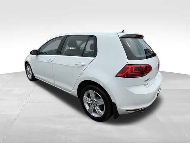 2017 Volkswagen Golf Base