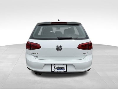 2017 Volkswagen Golf Base