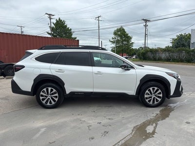 2025 Subaru Outback Premium