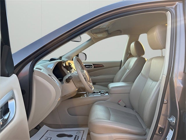 2014 Nissan Pathfinder SL