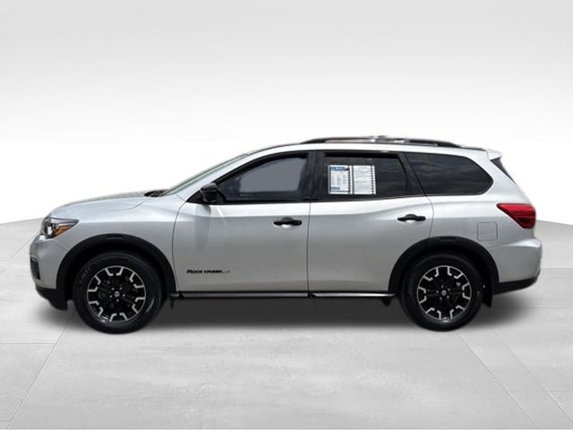 2020 Nissan Pathfinder SL