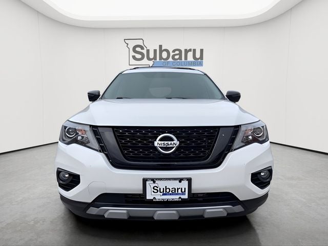 2019 Nissan Pathfinder SL
