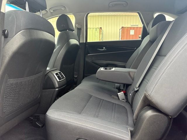 2018 Kia Sorento LX