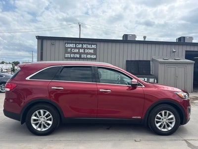2018 Kia Sorento LX