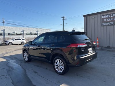 2022 Toyota Corolla Cross LE