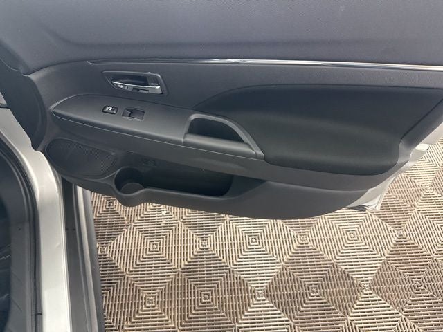 2024 Mitsubishi Outlander Sport 2.0 S