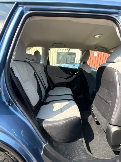 2023 Subaru Forester Base