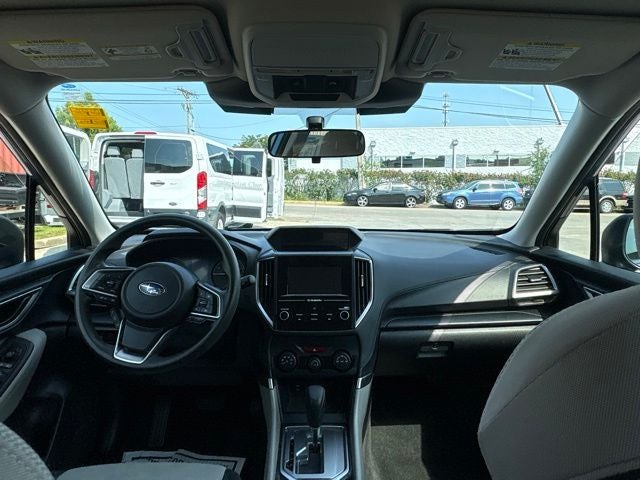 2023 Subaru Forester Base