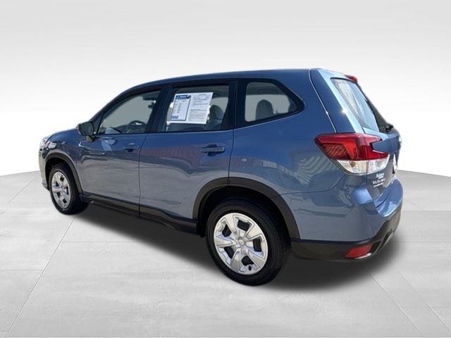 2023 Subaru Forester Base