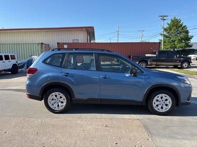 2022 Subaru Forester Base
