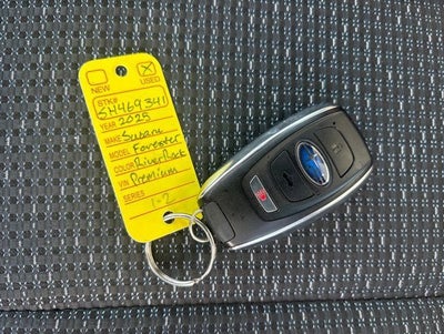2025 Subaru Forester Premium