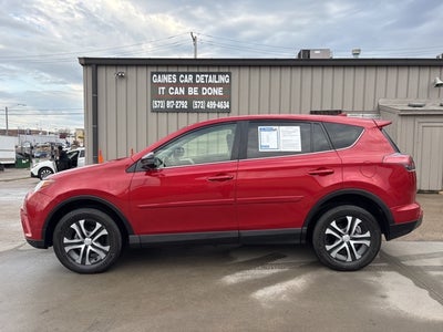 2017 Toyota RAV4 LE