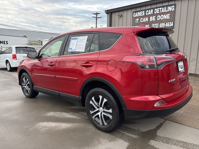 2017 Toyota RAV4 LE