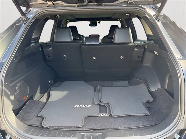 2019 Toyota RAV4 Hybrid XSE