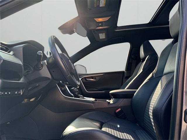 2019 Toyota RAV4 Hybrid XSE