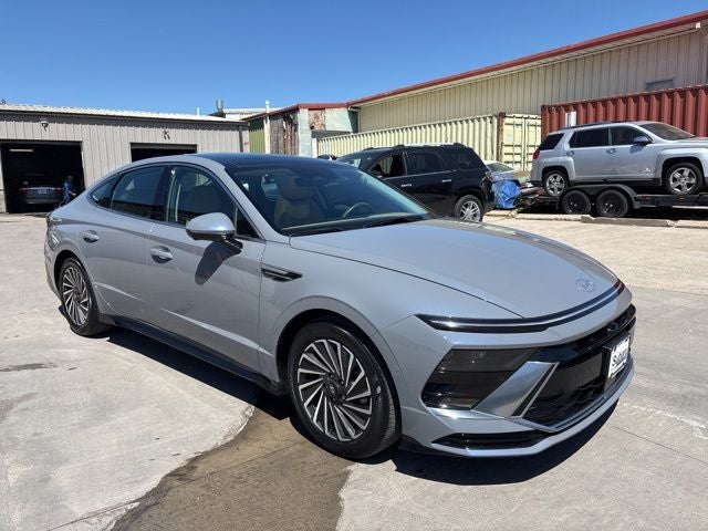 2024 Hyundai Sonata Hybrid Limited