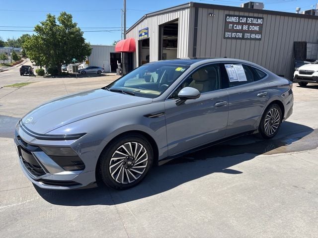 2024 Hyundai Sonata Hybrid Limited
