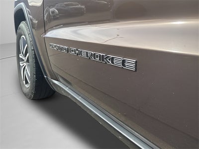 2020 Jeep Grand Cherokee Laredo