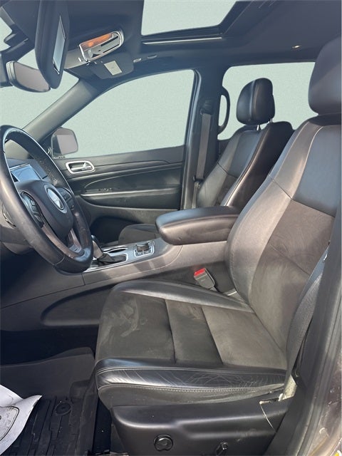 2020 Jeep Grand Cherokee Laredo