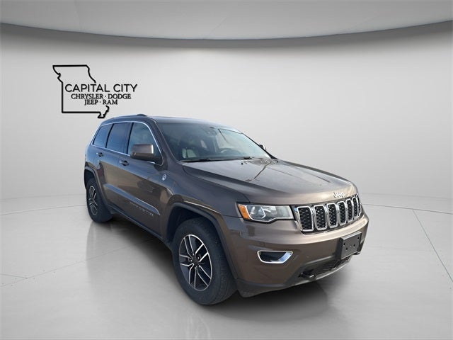 2020 Jeep Grand Cherokee Laredo