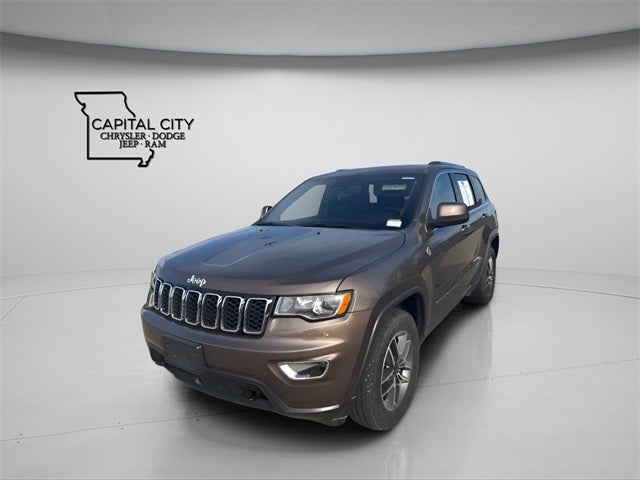 2020 Jeep Grand Cherokee Laredo