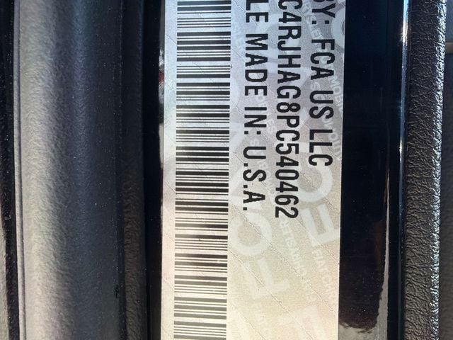 2023 Jeep Grand Cherokee Laredo