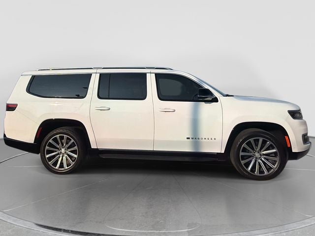 2023 Jeep Wagoneer L Base