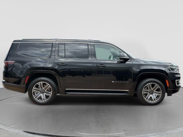 2025 Jeep Wagoneer Base