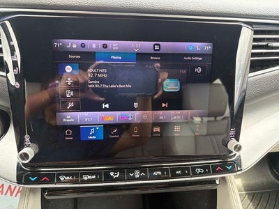 2025 Jeep Wagoneer Base