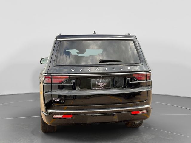 2025 Jeep Wagoneer Base