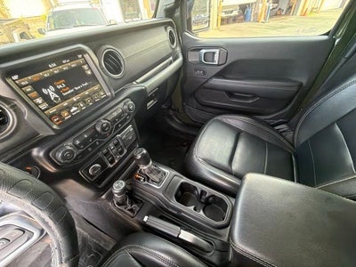 2022 Jeep Gladiator Overland