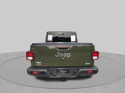 2022 Jeep Gladiator Overland