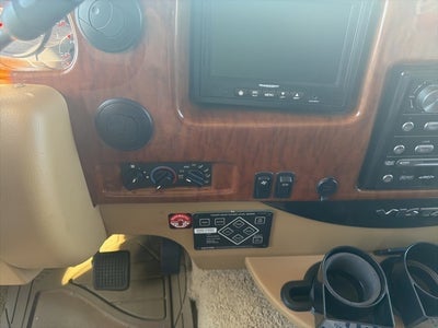 2012 Ford VISTA Stripped Chassis 208" DRW