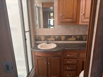 2012 Ford VISTA Stripped Chassis 208" DRW