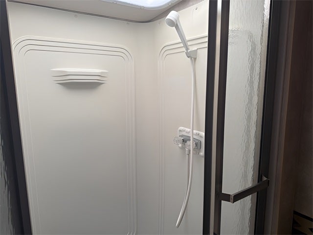 2012 Ford VISTA Stripped Chassis 208" DRW