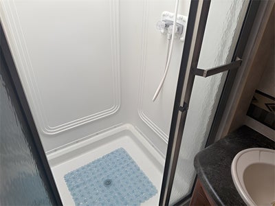 2012 Ford VISTA Stripped Chassis 208" DRW