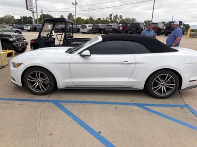 2017 Ford Mustang EcoBoost Premium