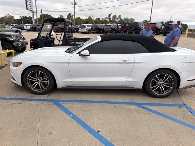 2017 Ford Mustang EcoBoost Premium