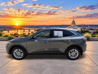 2022 Ford Escape SE