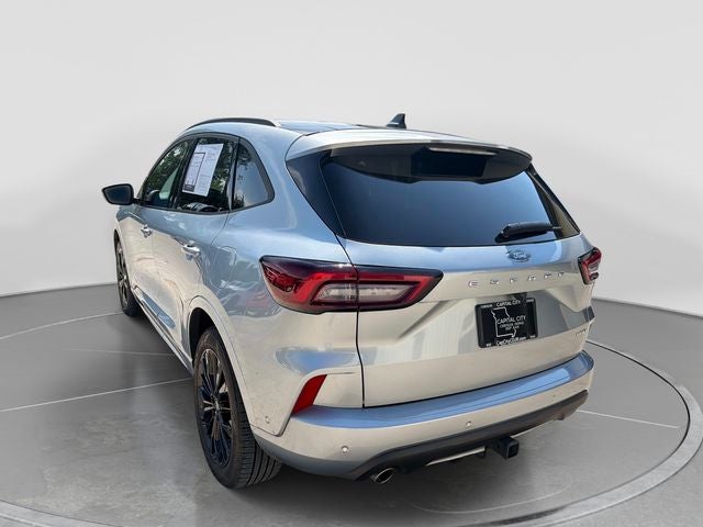 2023 Ford Escape ST-Line Elite