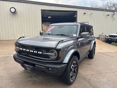 2023 Ford Bronco Outer Banks