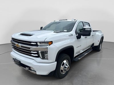 2022 Chevrolet Silverado 3500HD High Country