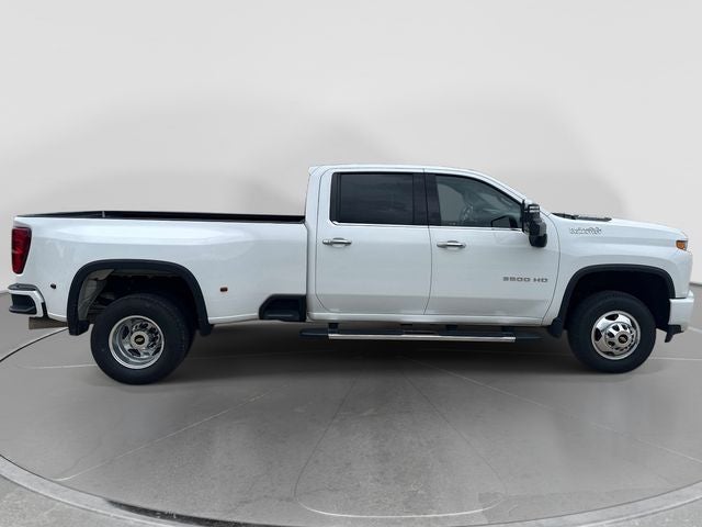 2022 Chevrolet Silverado 3500HD High Country