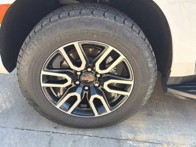 2024 GMC Yukon XL AT4